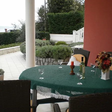 Antonio Apartment *